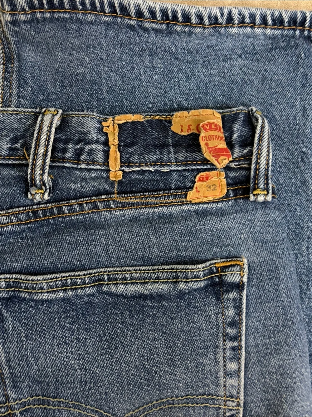 Levi's Faded Blue Relaxed Fit Jeans
